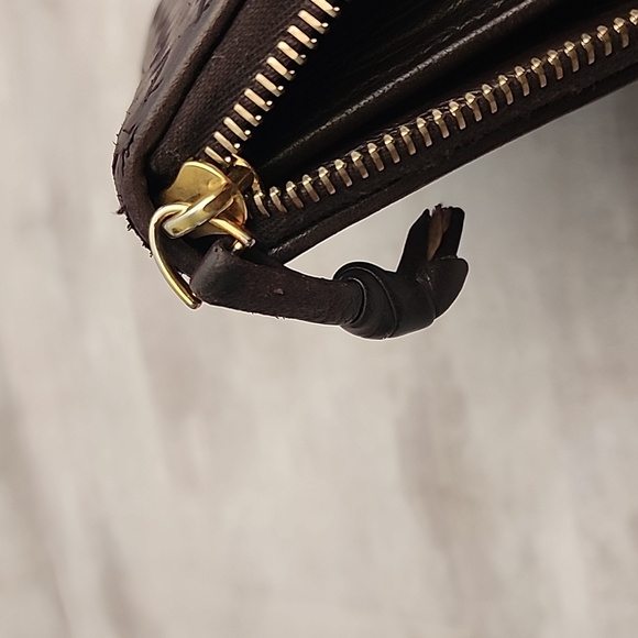 Bottega Veneta Round Long Wallet Intrecciato Dark Brown Leather Zippy Wallet! - Picture 11 of 16